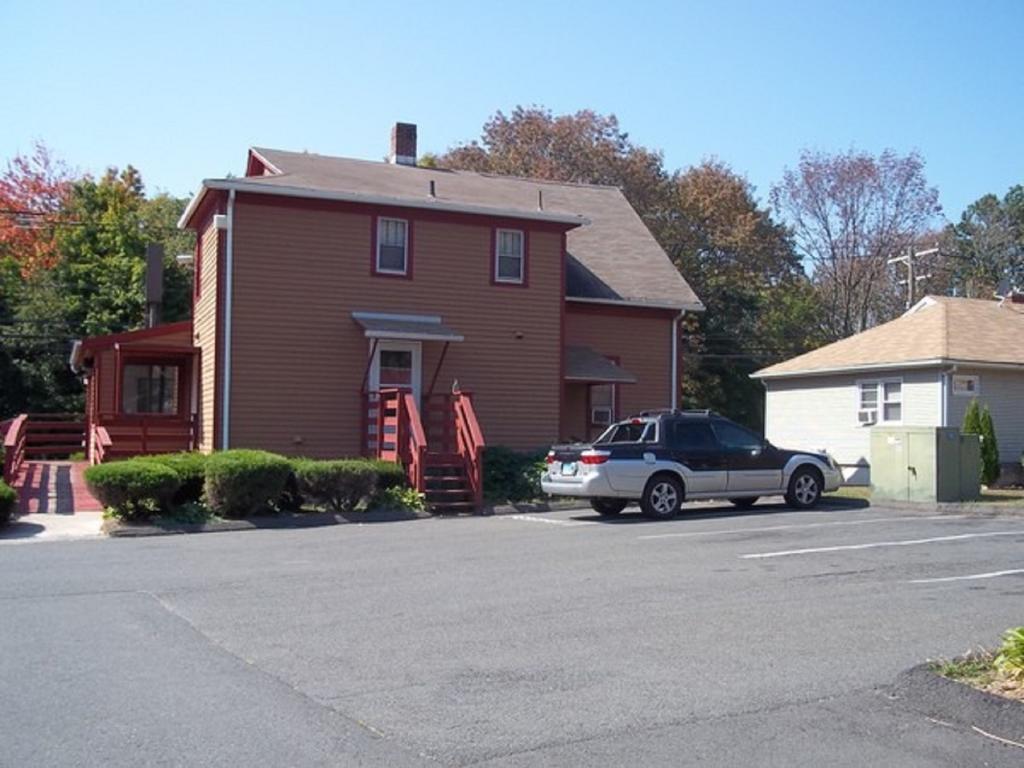 Naugatuck Motor Lodge Esterno foto